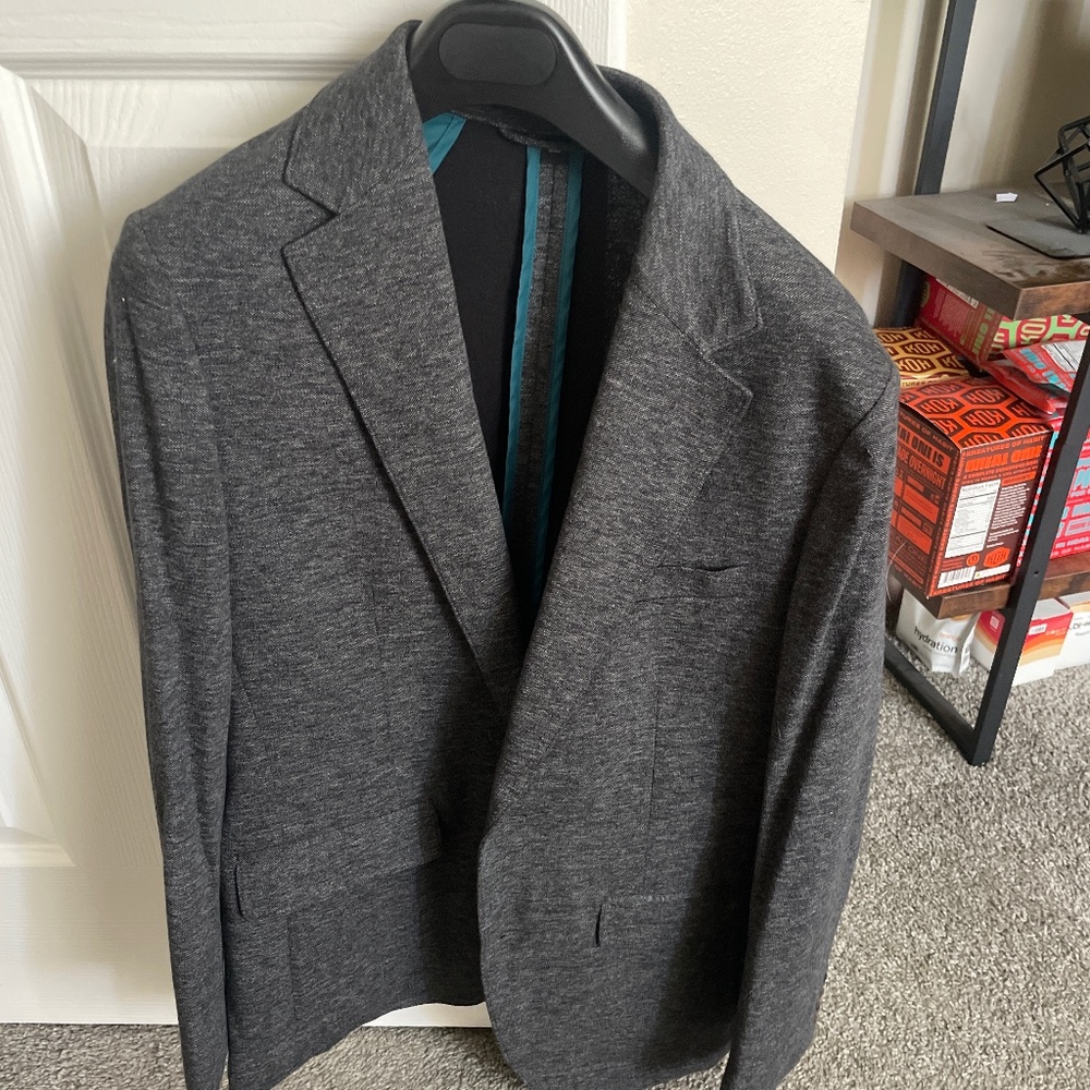 Men’s charcoal suit jacket